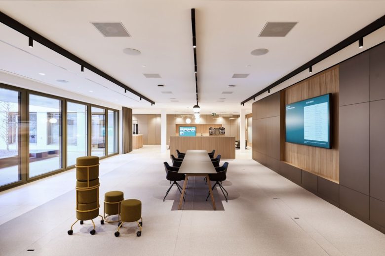  » Bank Avera Offices by Mint Architecture AG-1