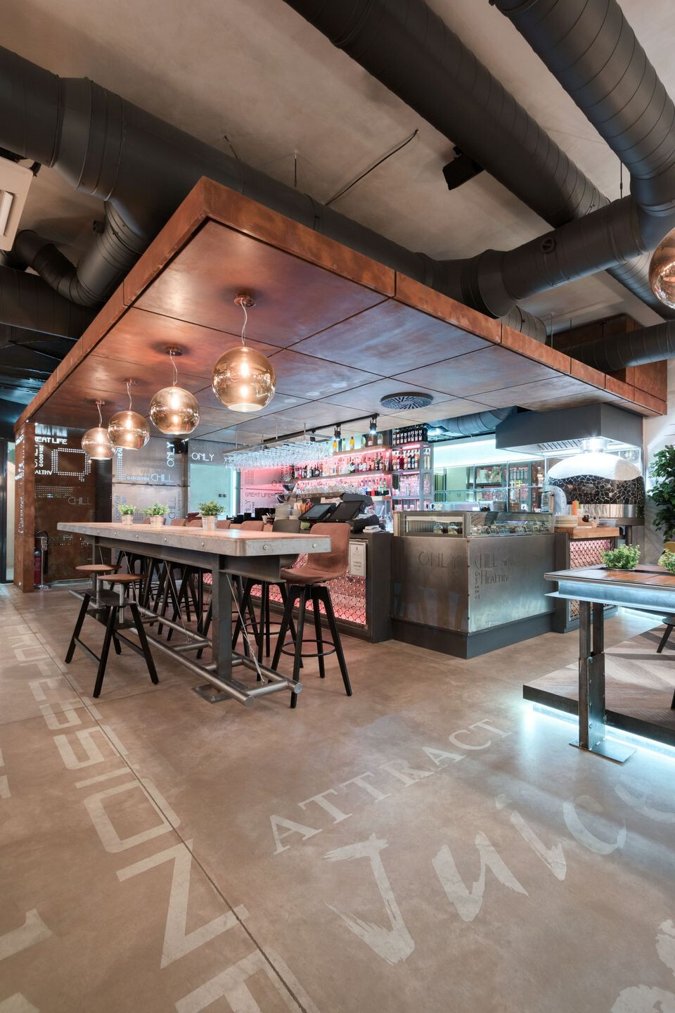 双层空间,美食与时尚的完美结合-30