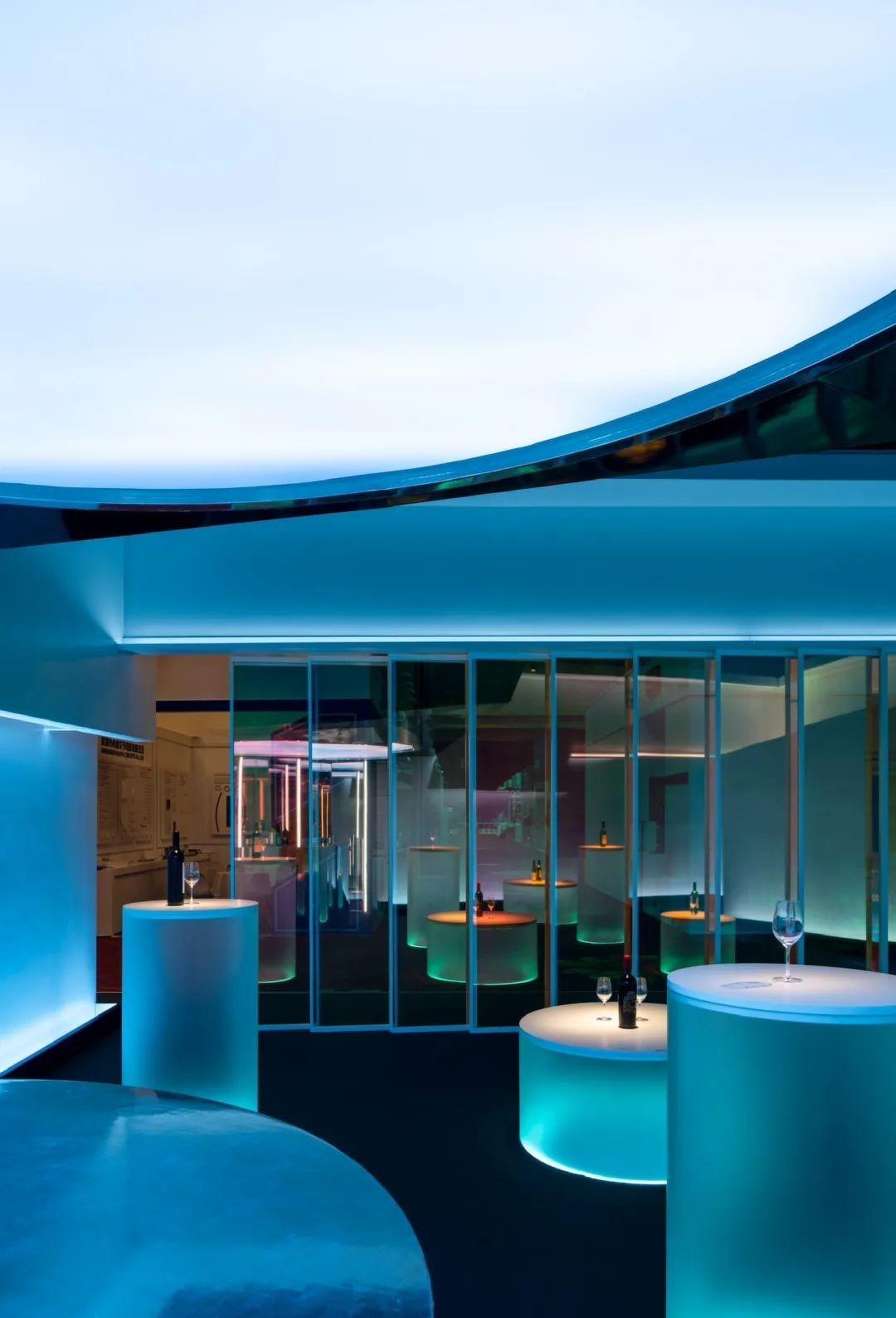 亚洲最大灯光展官方体验馆丨关永权,Oft Interiors-16