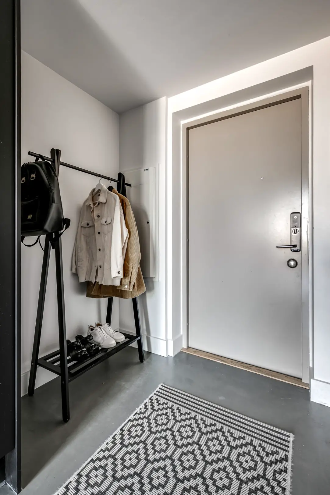 瑞典斯德哥尔摩 52m2 现代设计二层公寓-16