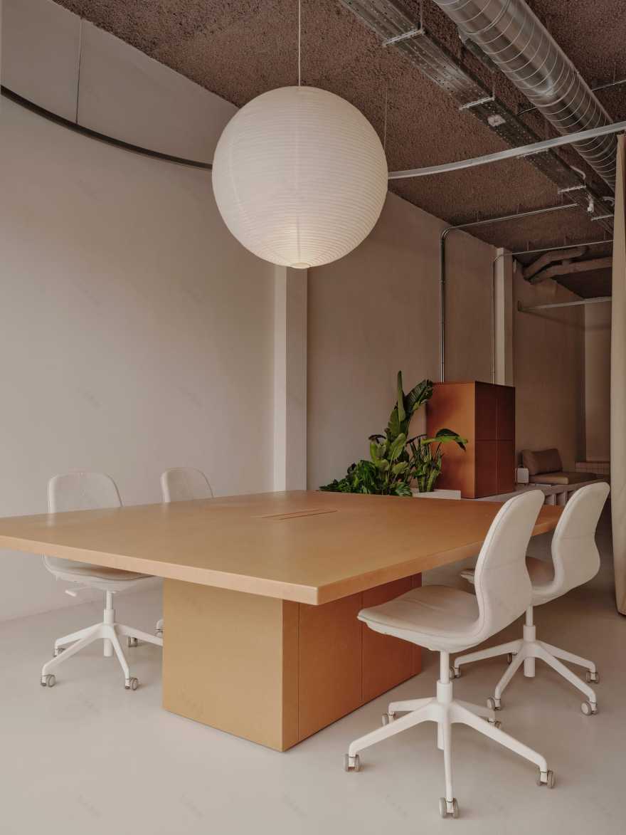 Sornells 21共享 workspace丨西班牙丨Paloma Bau,T.O.T(由Ausiàs Pérez领导)-4