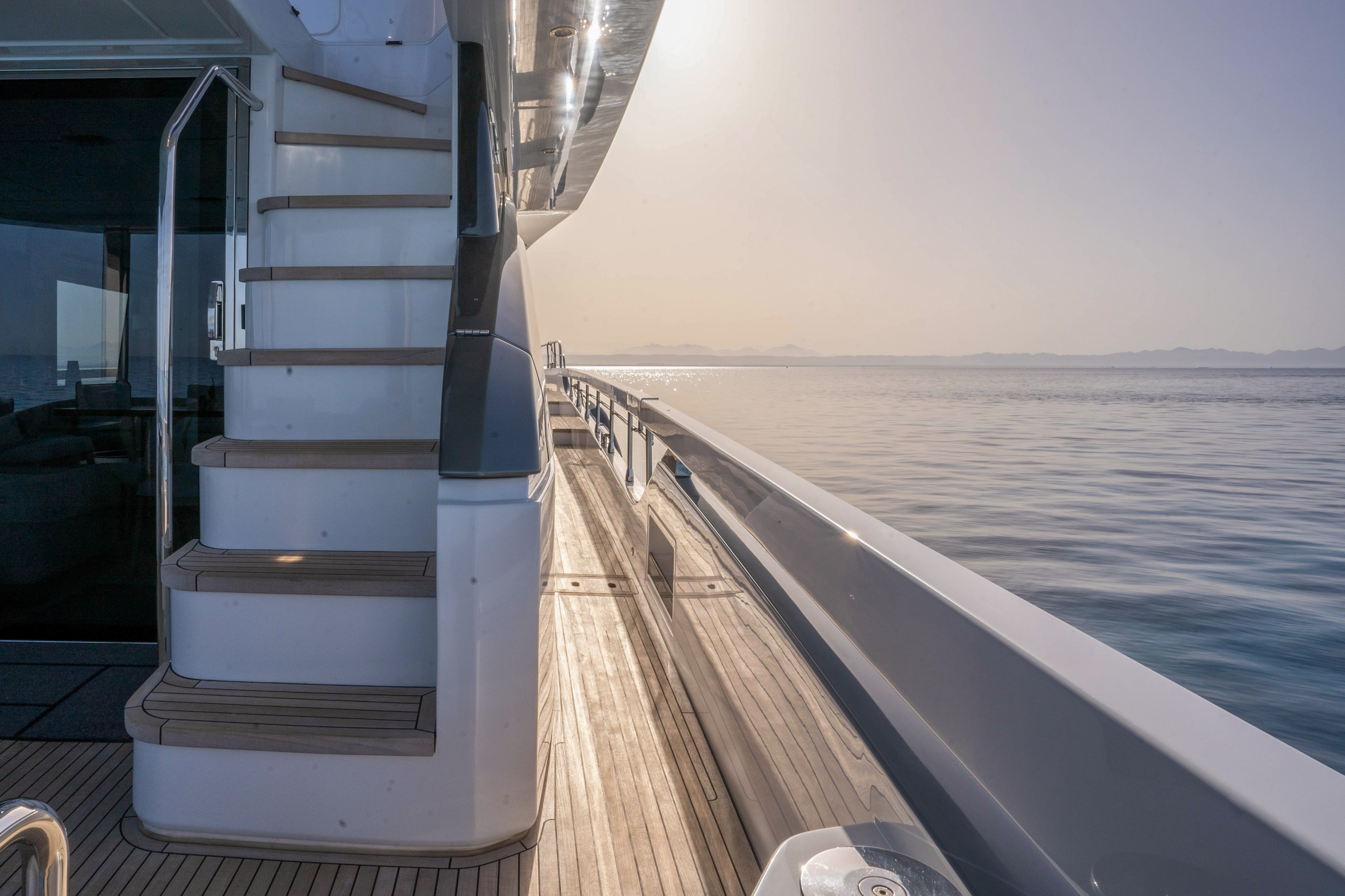 Yacht-5