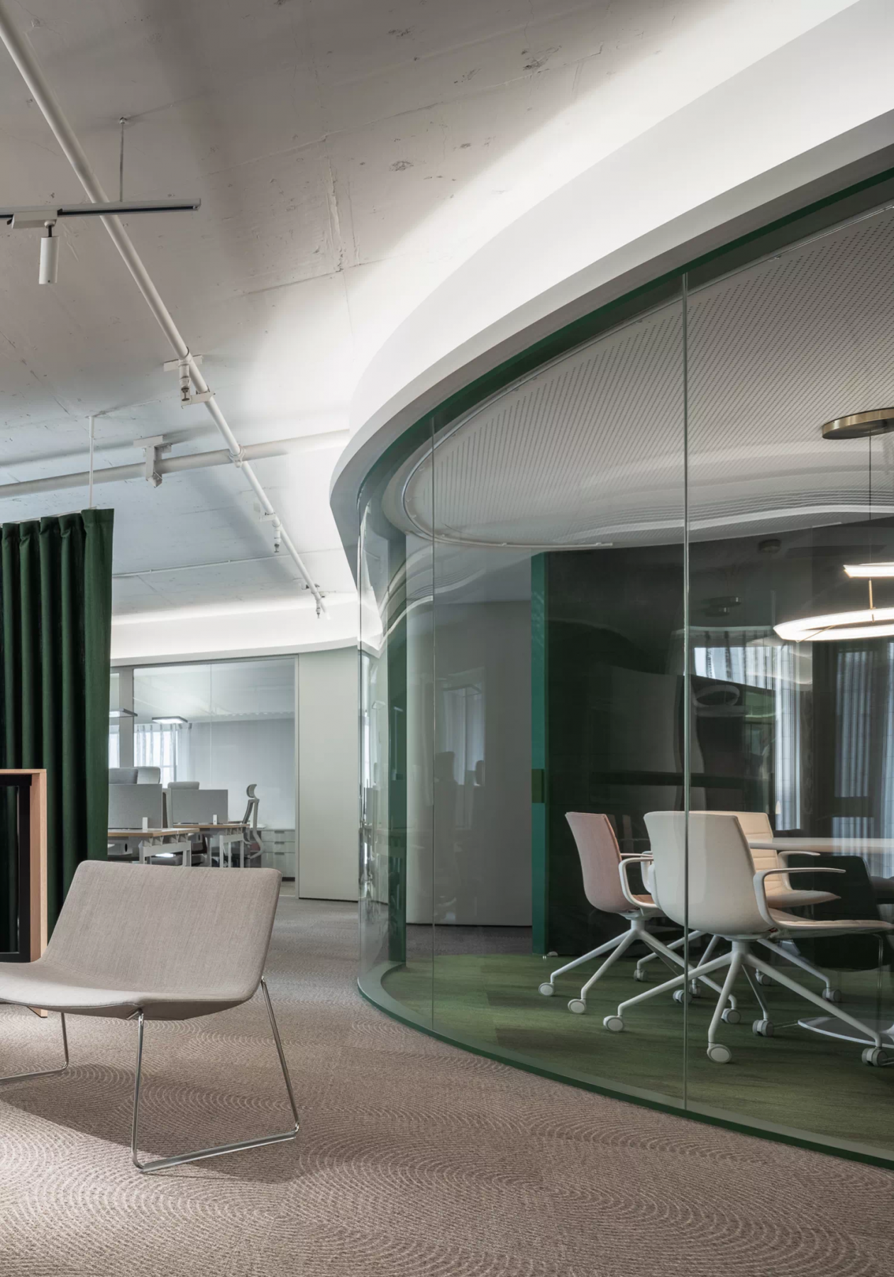 虫子 Amber Meeting 办公室丨中国西安丨红山设计-22