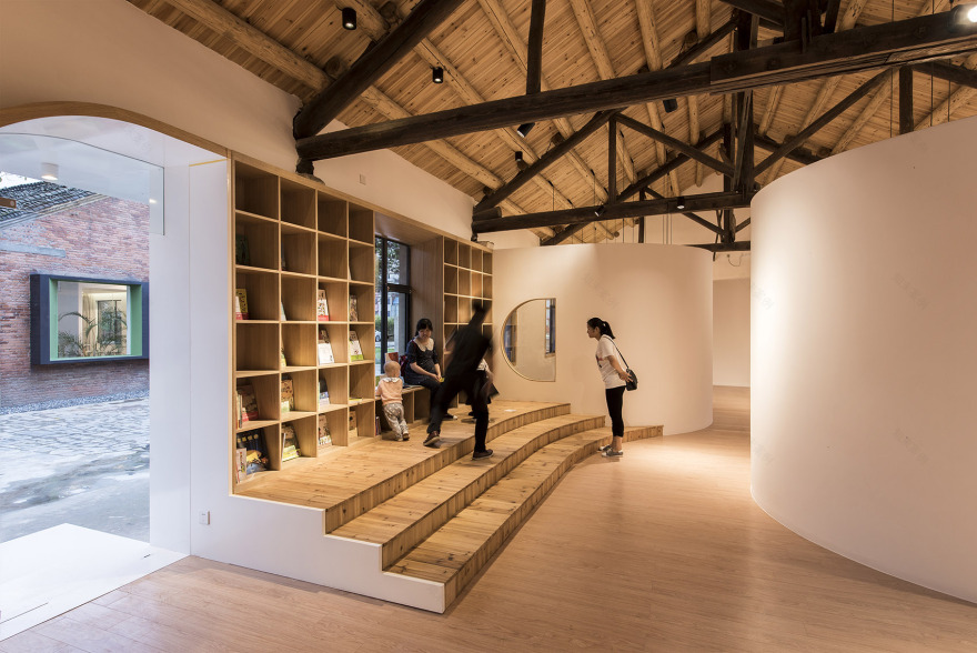 “小城故事”:两座旧厂房的新生,贵州 / 未来以北工作室-55