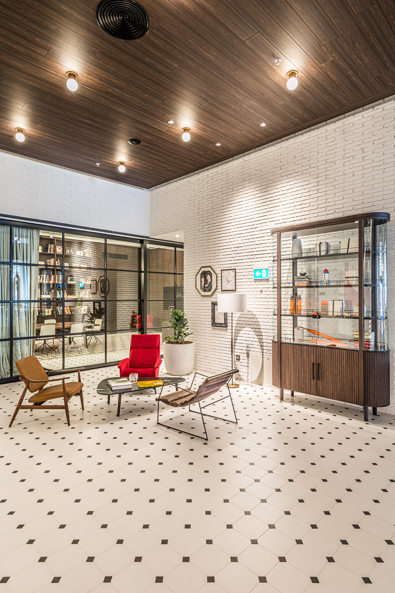 马德里卡斯蒂利亚纳希尔顿嘉轩酒店丨西班牙马德里丨Antonio G. Barbarín-15