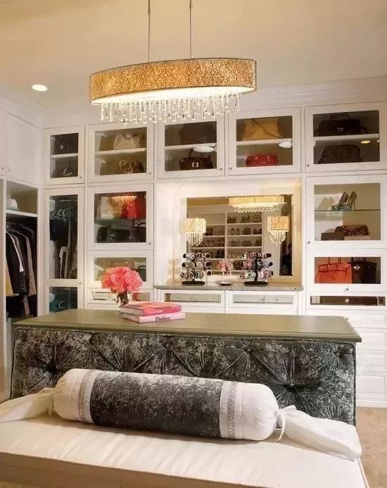 衣帽间设计风潮 | 四种风格演绎女性魅力-28