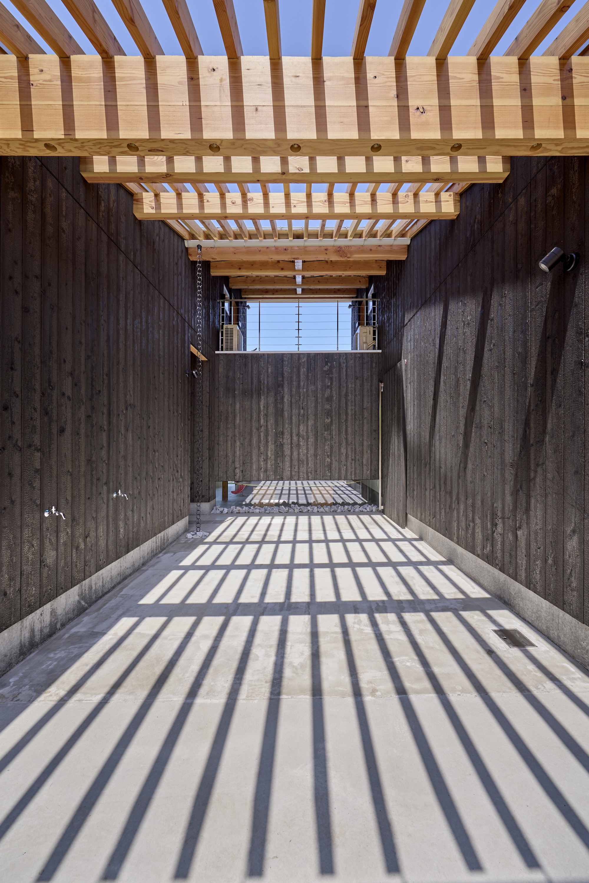 Kugami Terrace Sunset Cafe and Small Gallery / REPLUS Co.,Ltd-50