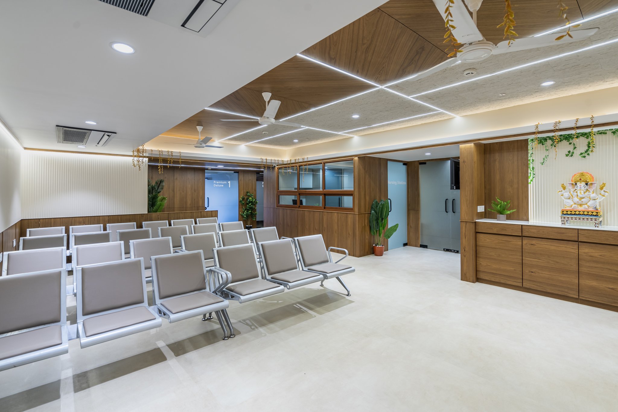 Modern Hospital Interior Design In Ahmedabad-24