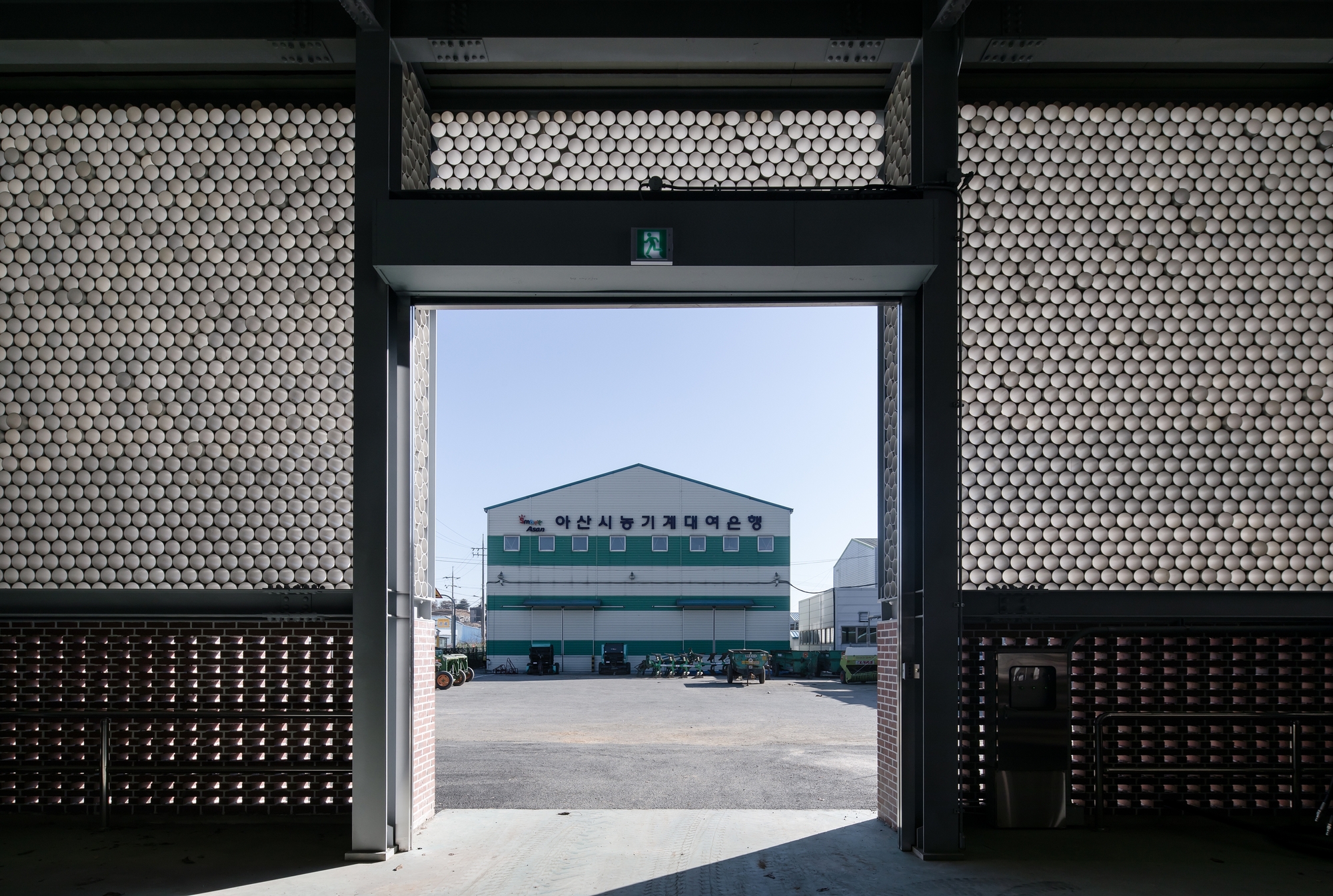 ASAN Warehouse / Studio Atelier Maroo-40