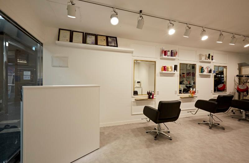 简约 9 坪美妆店 打造温馨氛围-7