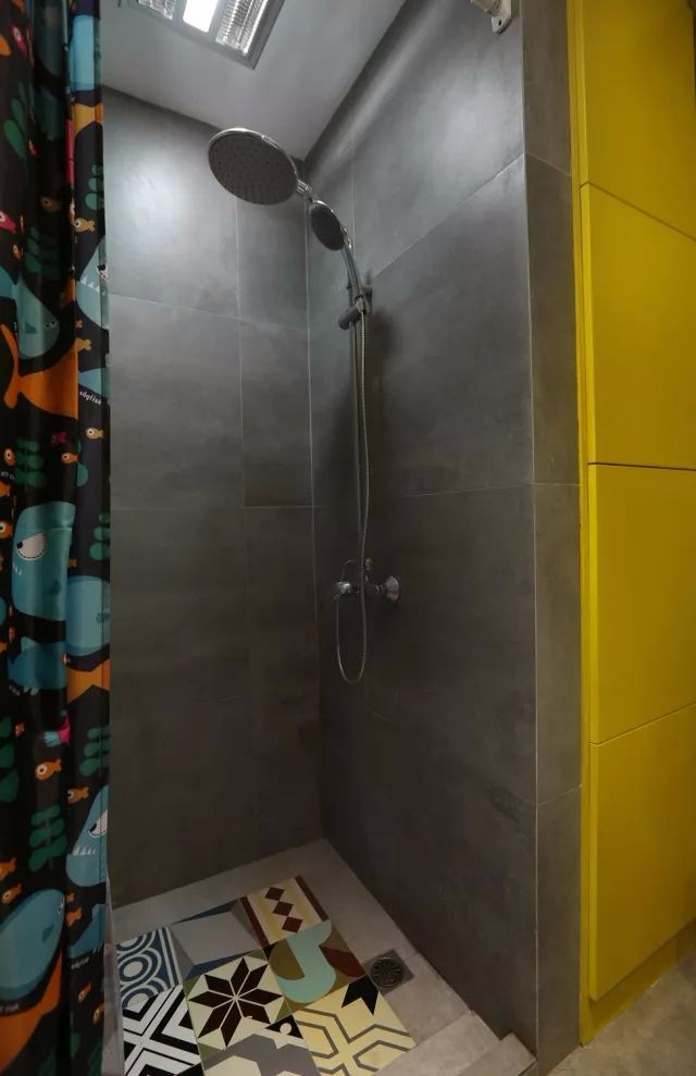 30㎡的房，他俩睡在半空，住出了100㎡的效果，神作-25