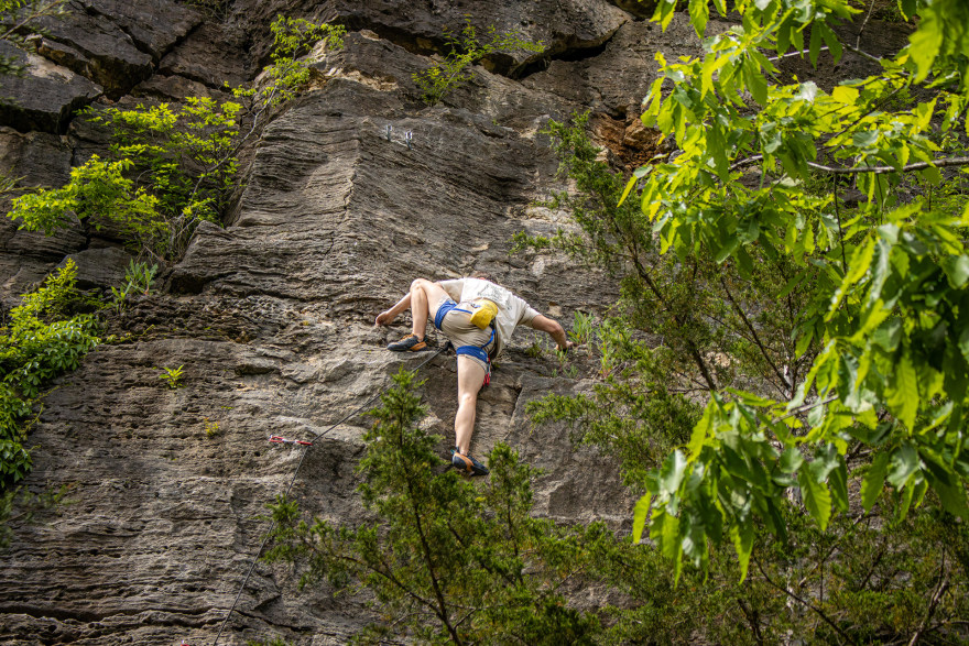 Gravity & Grit: The Art of Climbing Through the Lens-7