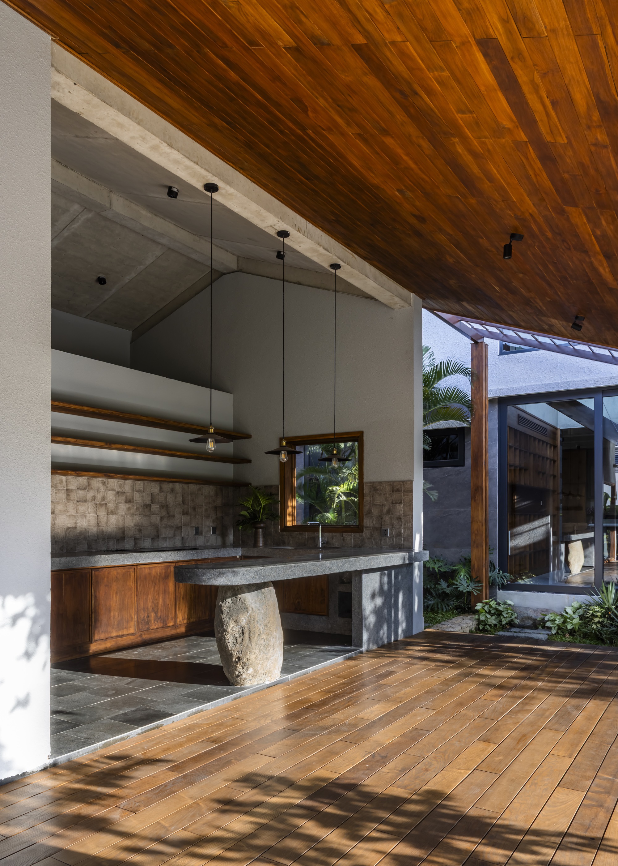 别墅庭院丨越南丨AN NAM Architecture-27