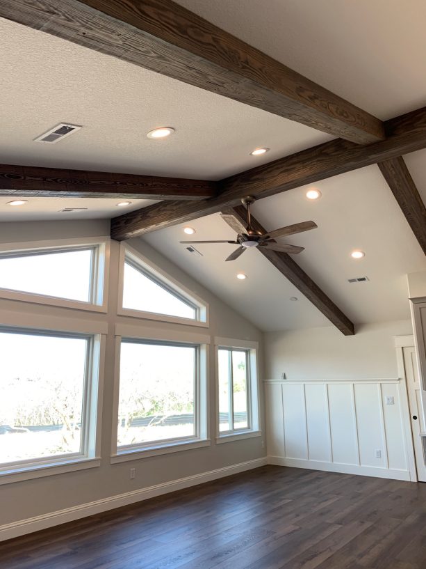 5个带居住空间的RV车库设计案例-34