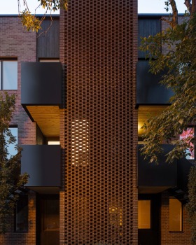 蒙特利尔 NotreDame 住宅设计丨加拿大蒙特利尔丨Le Borgne Rizk Architecture