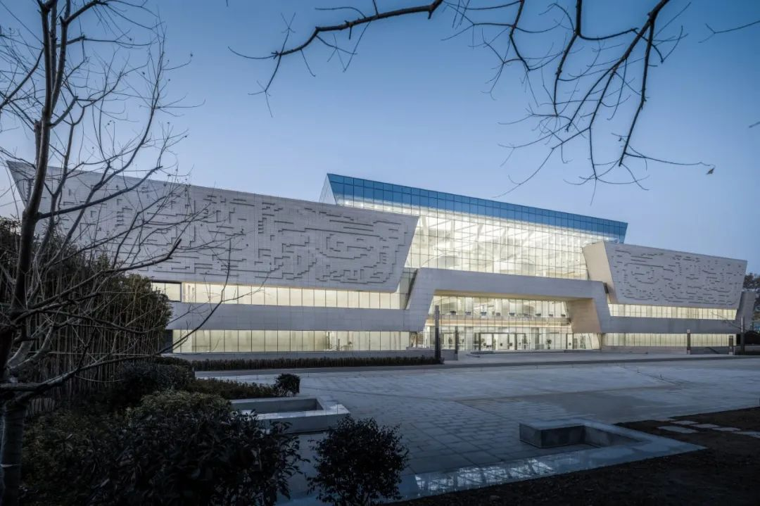 迪奥服饰涉嫌抄袭中国传统纹样事件丨法国丨迪奥（Dior）-101