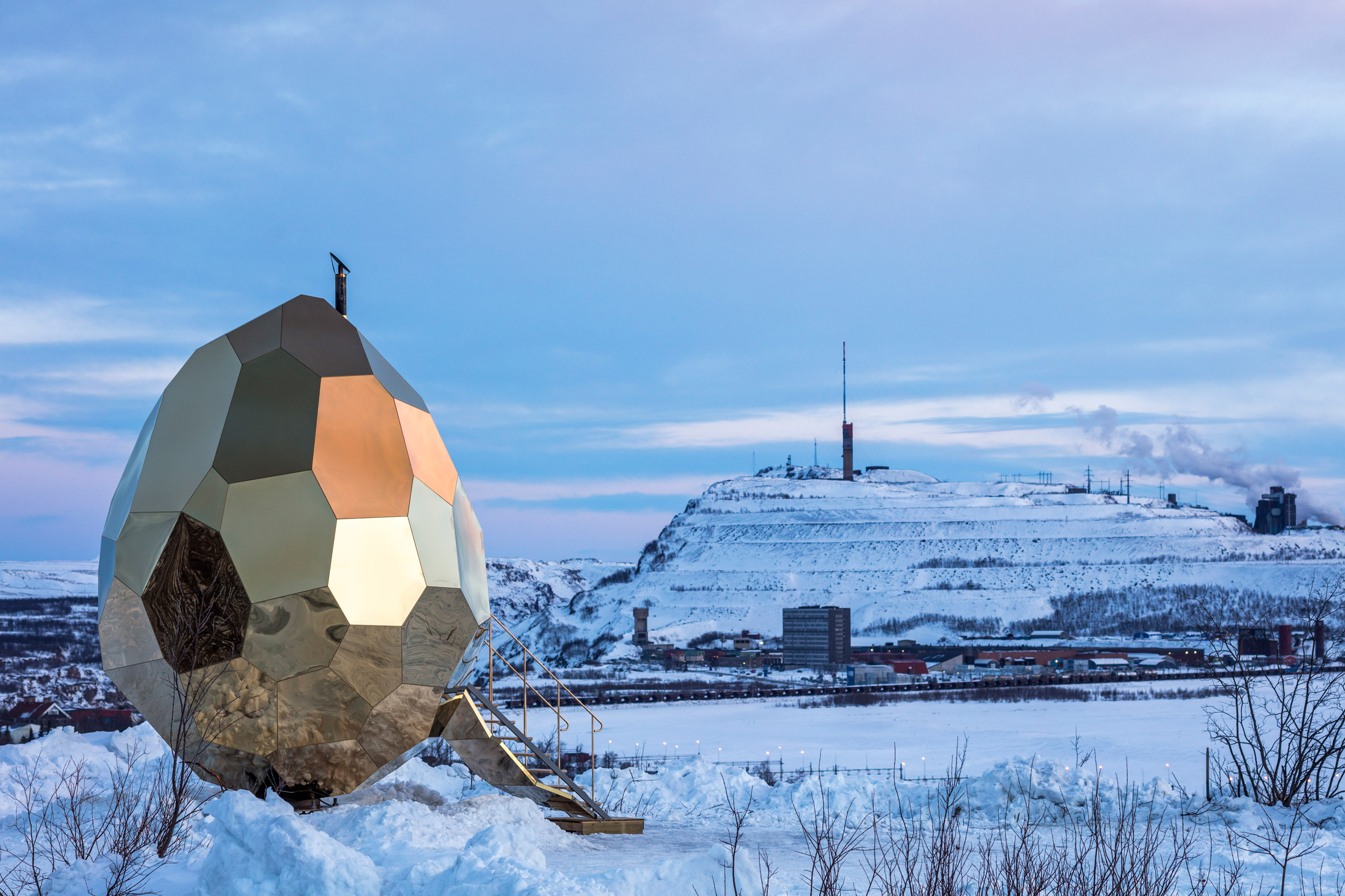 Egg-shaped sauna creates escape for residents of Swedish town displaced by mining-17