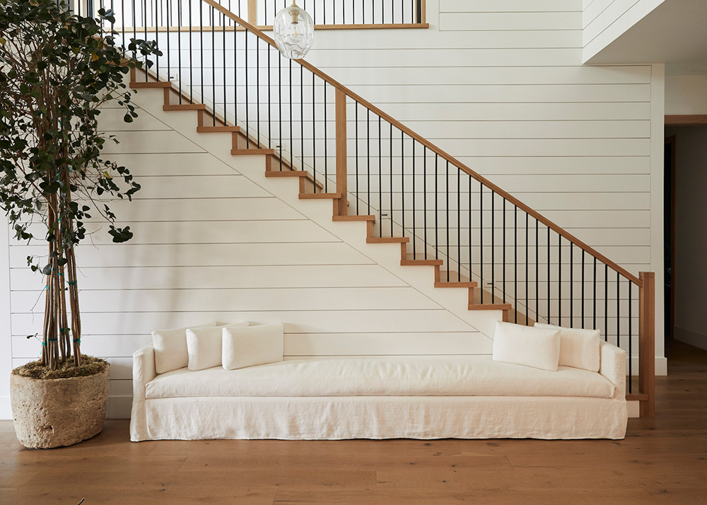 加利福尼亚装饰有木材的时尚舒适的家-4