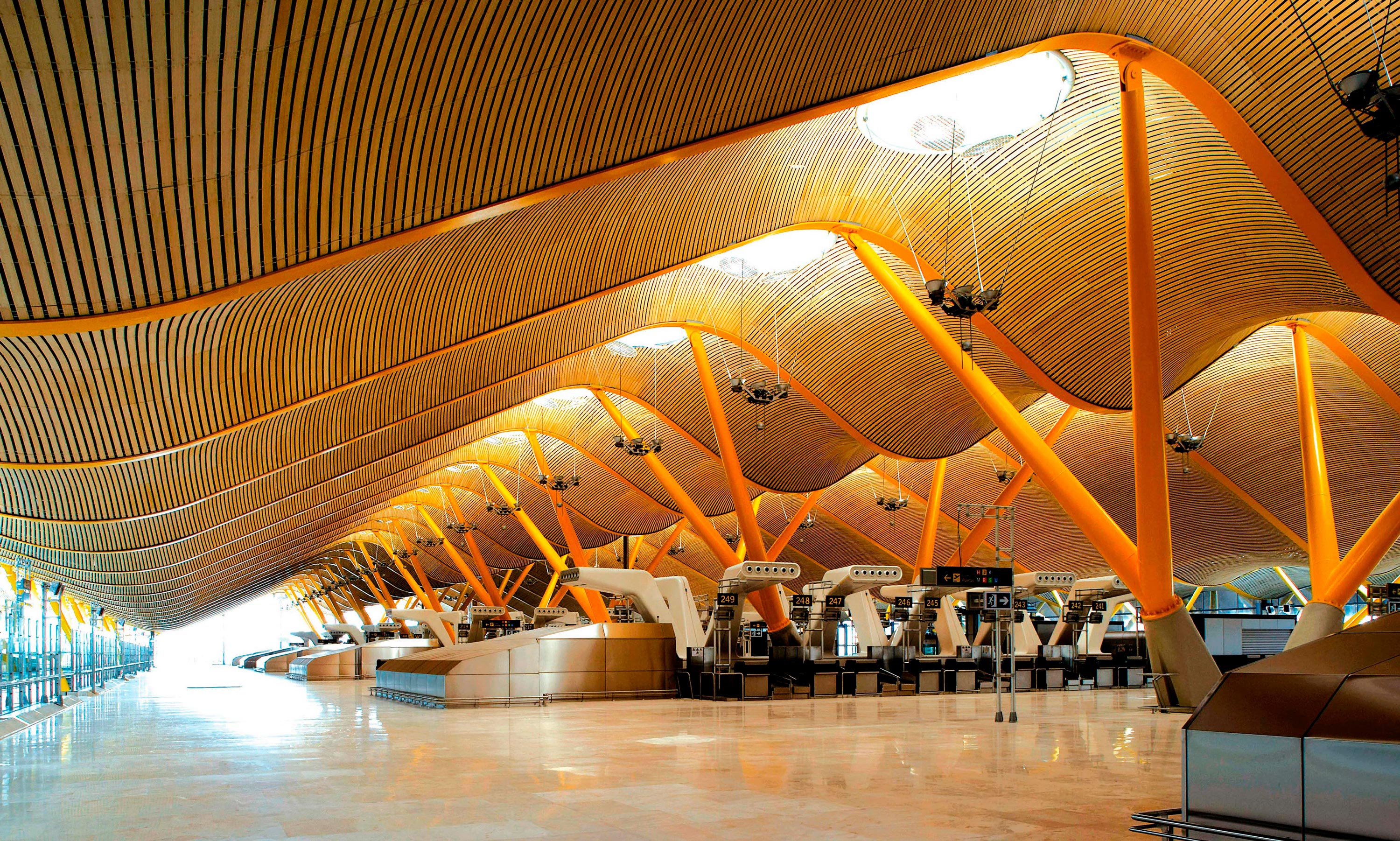 Madrid Barajas 机场扩建工程-0