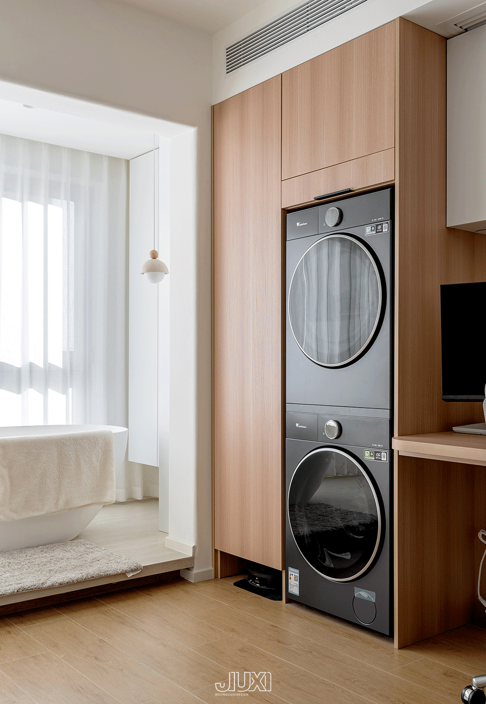 67㎡小家靠旋转电视墙，变出N种生活场景-24