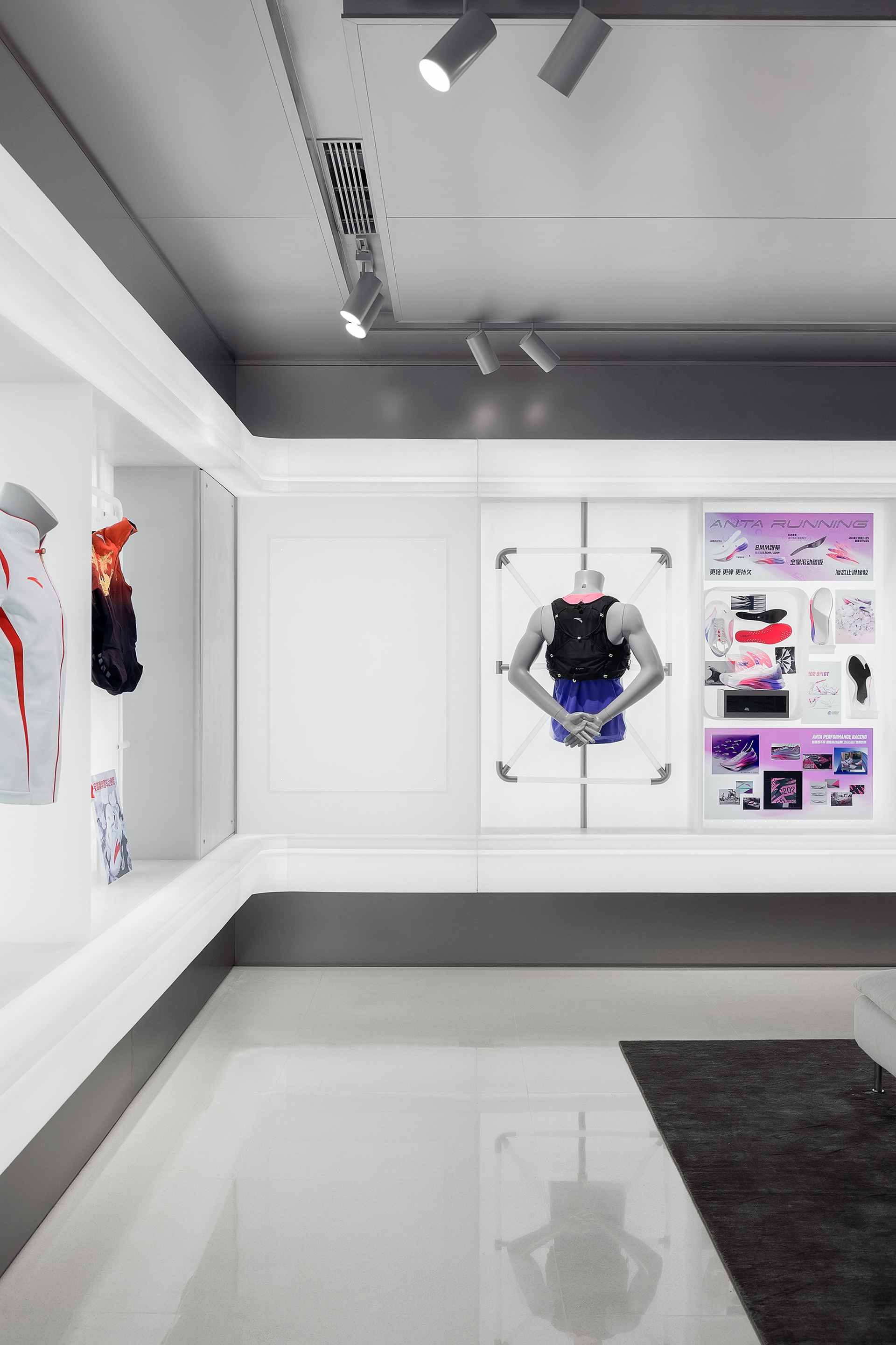 王府井安踏旗舰店丨中国北京丨STILL YOUNG-38
