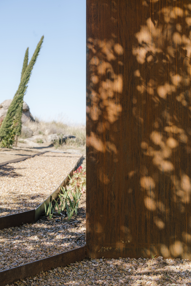 两段式住宅 | 简约建筑与预制模块的完美结合-22