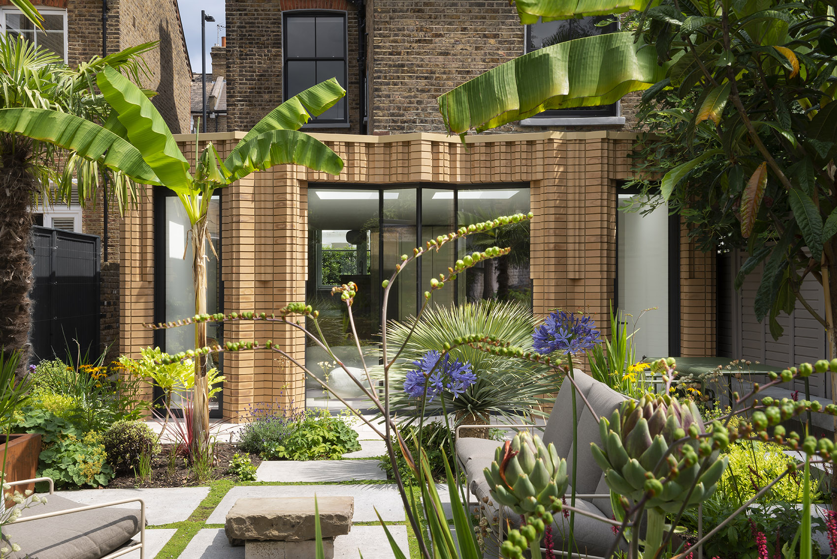 W之家丨英国伦敦丨Bureau de Change-3