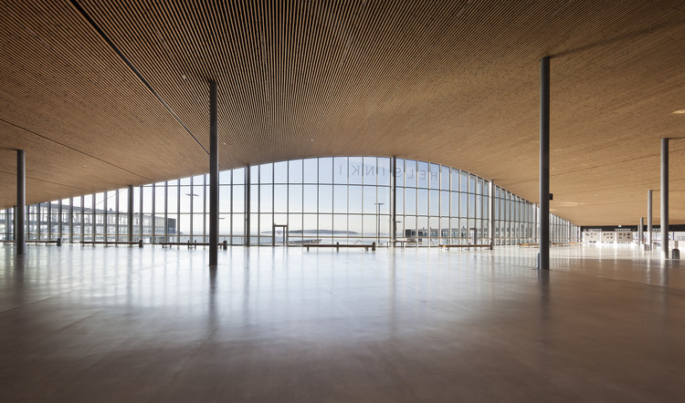 赫尔辛基西港航站楼-12