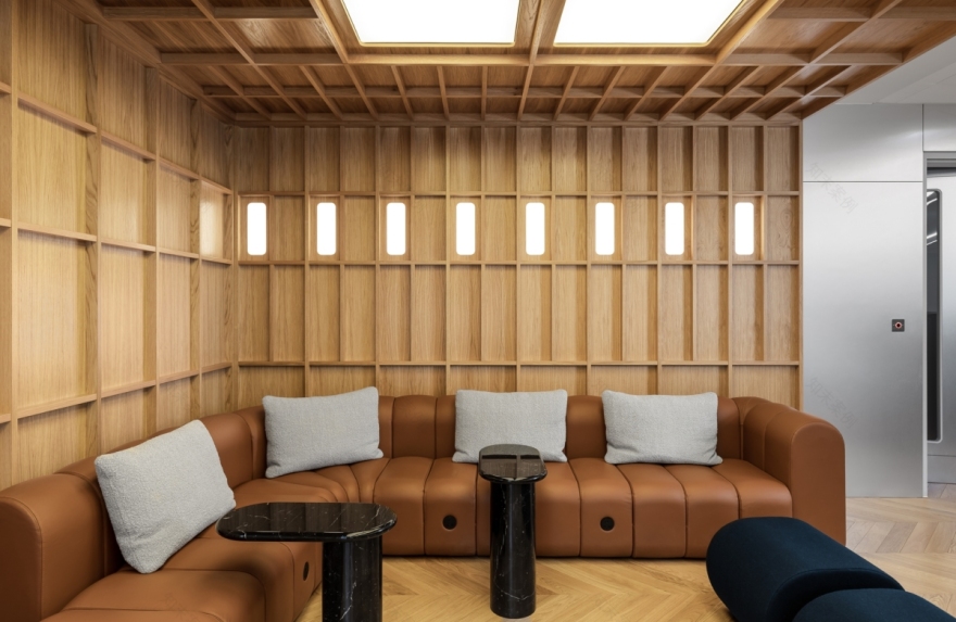 伦敦加密货币金融公司新办公室丨英国伦敦丨Oktra 和 Studio O+A-20