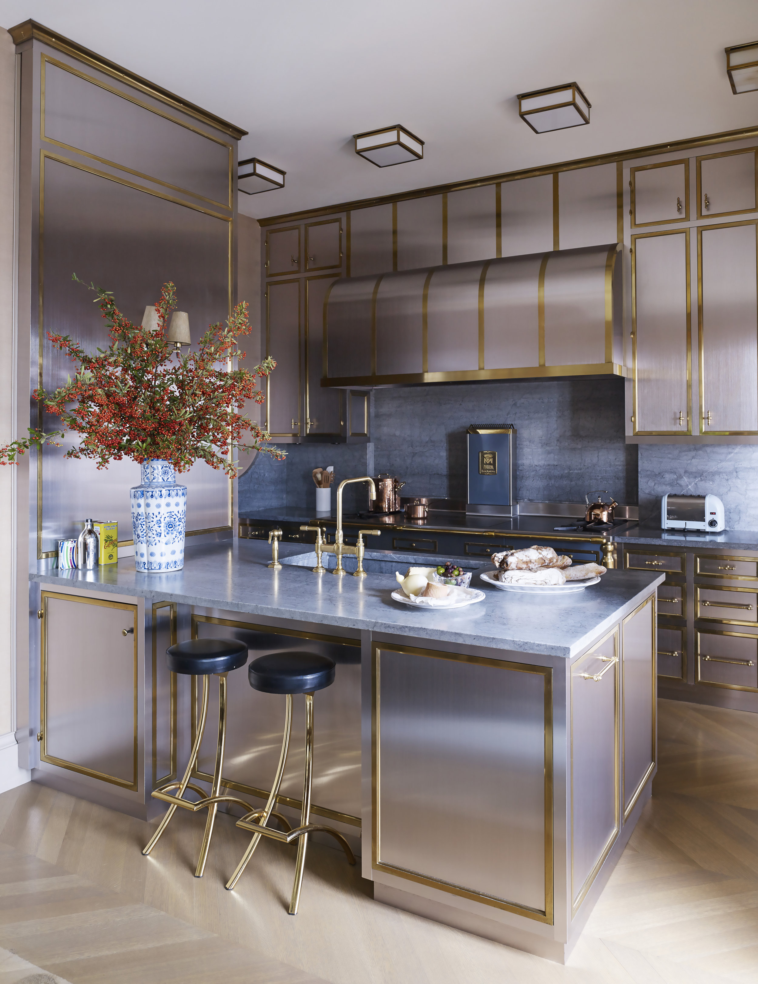 Gold Coast Penthouse Alisa Bloom-11