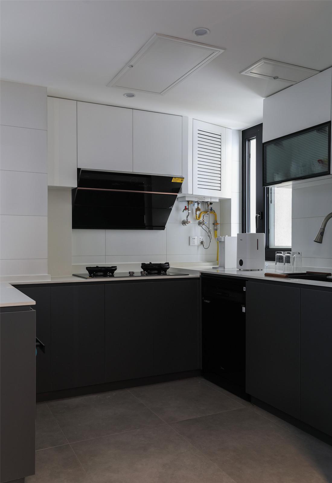 黑白灰简约家-34