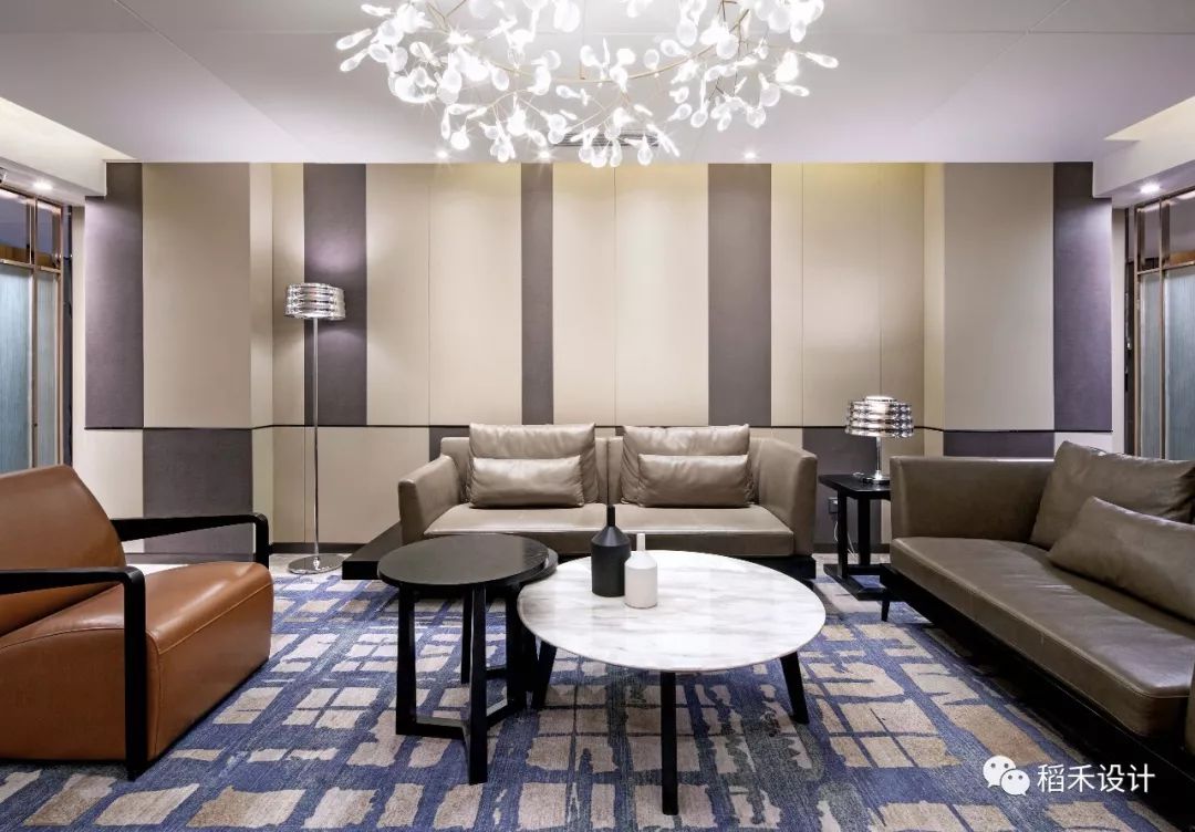 暖棕色调打造温馨空间——鸿宝大酒店室内设计-14