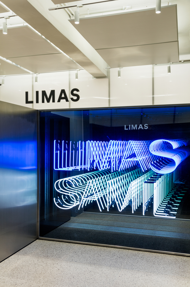 利马斯旗舰店-42