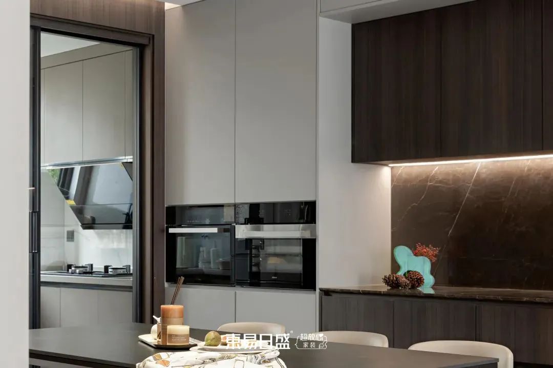 300㎡法式别墅实拍，极简的浪漫，摇曳的风情-38