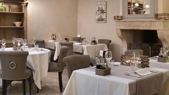 南法古宅玫瑰庄园 | 传统与自然的完美融合-22