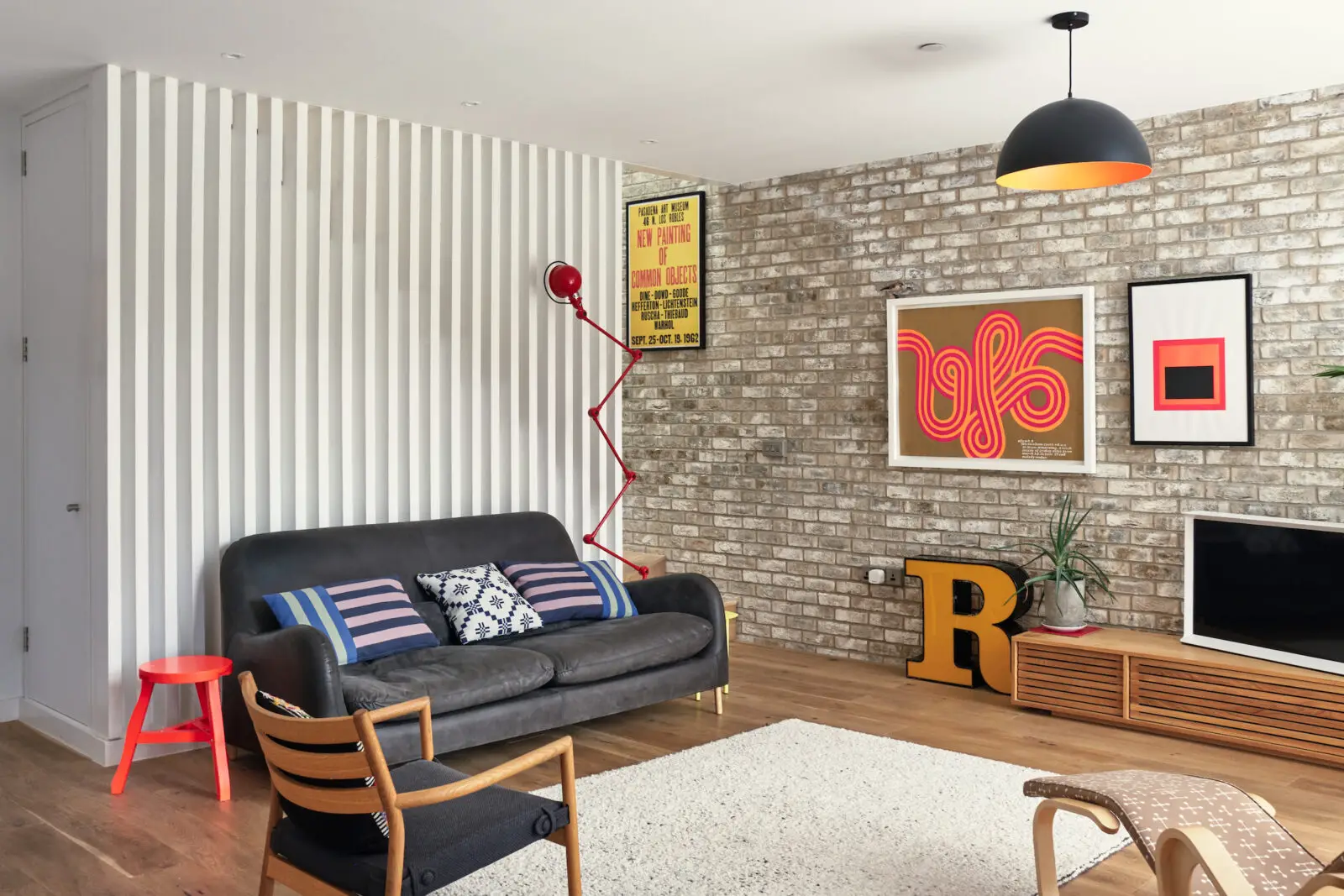 伦敦泰晤士河畔的现代维多利亚式联排别墅-5