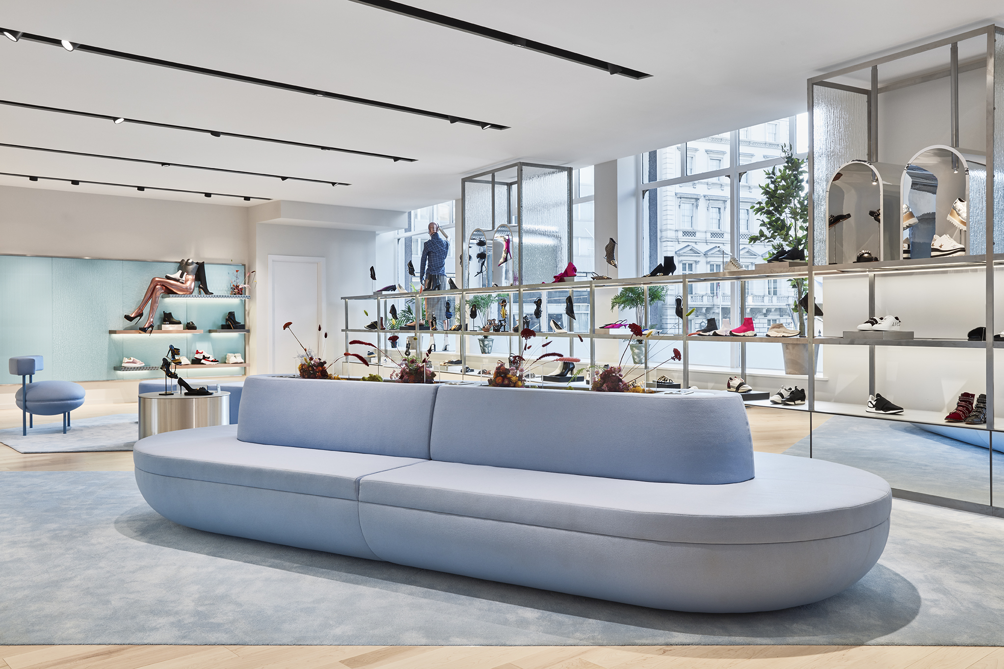 伦敦 Harvey Nichols 国际女性时装楼层新概念-8