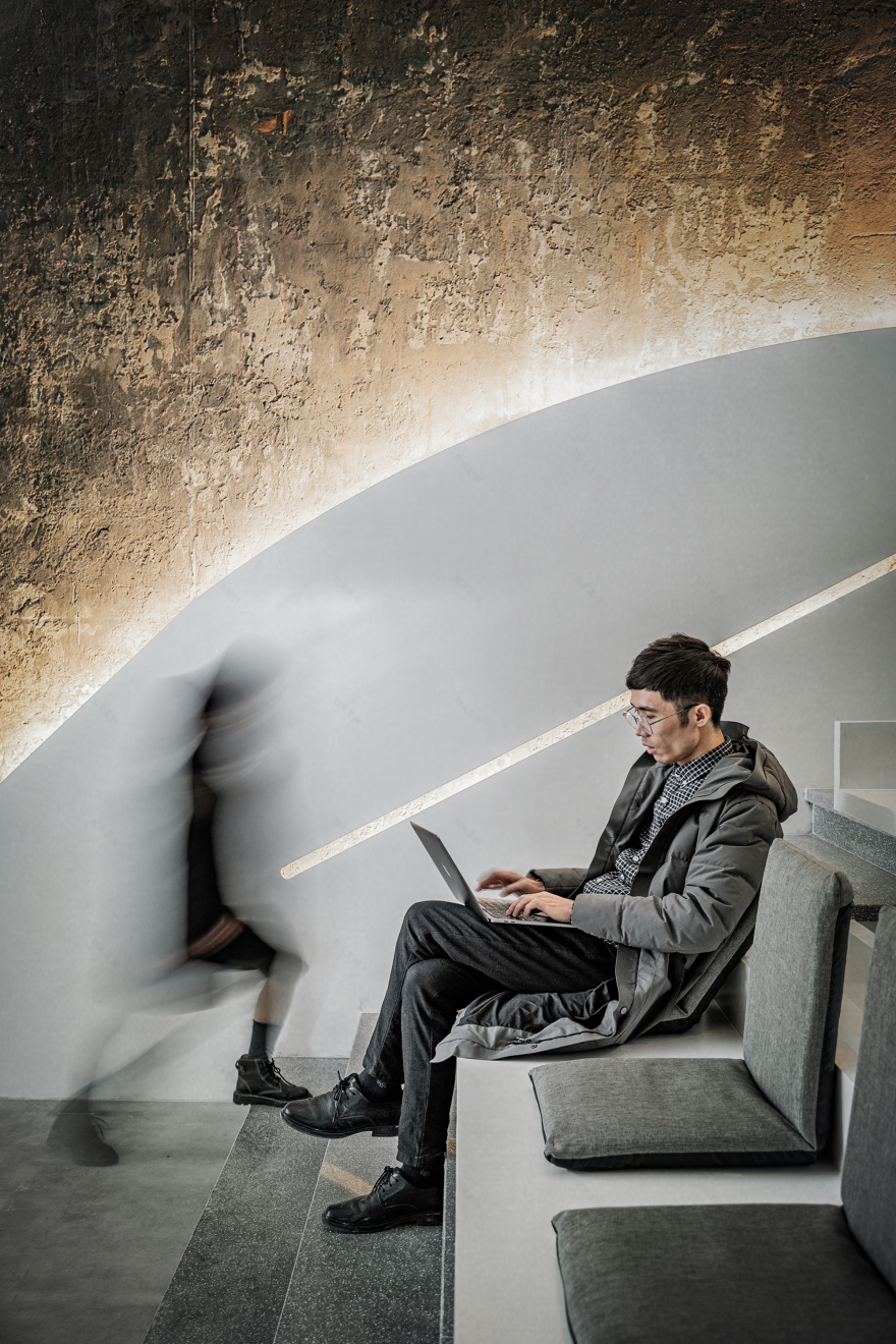 旧工厂办公室翻新丨中国重庆丨Qing Studio-26