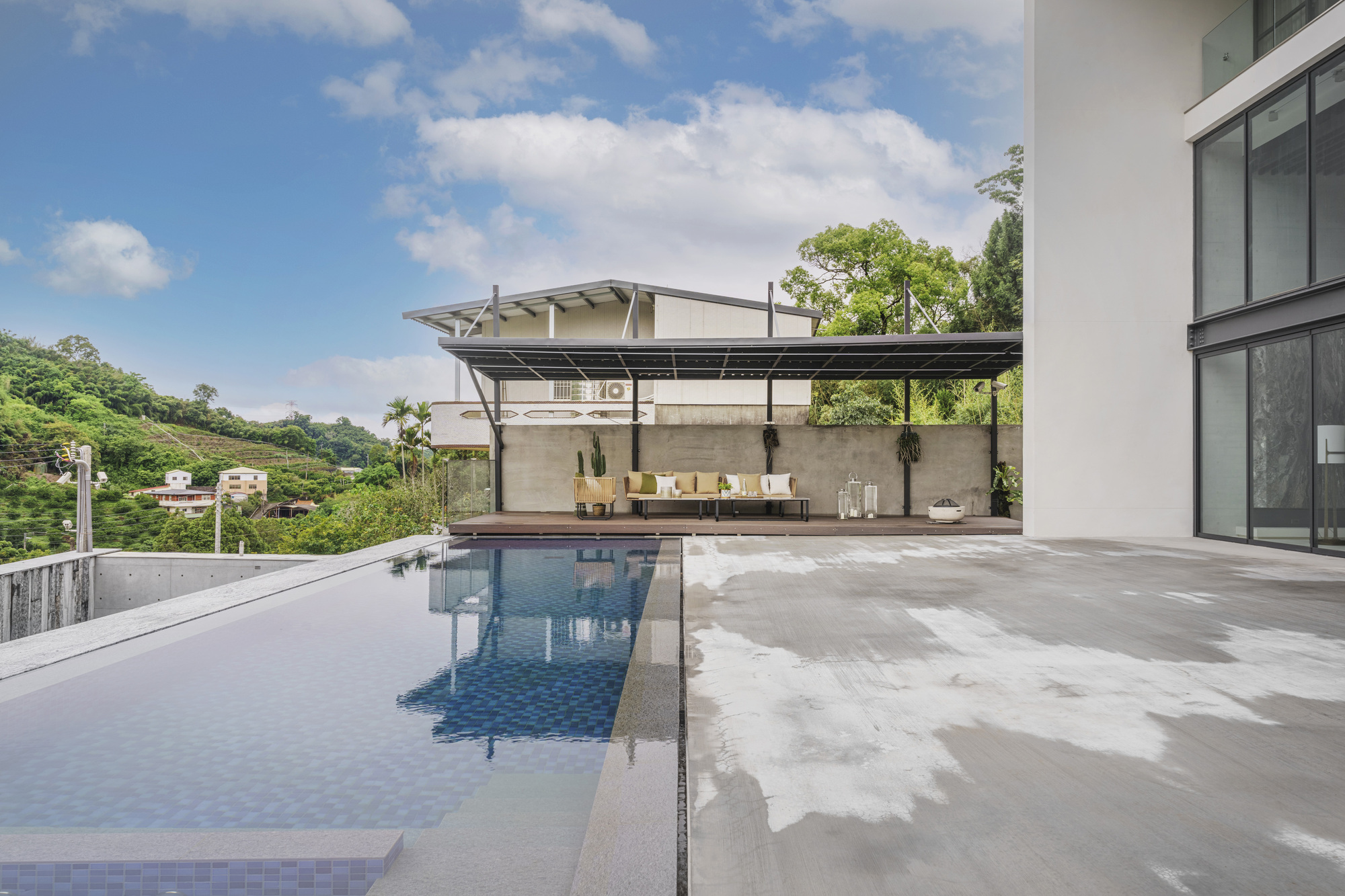 Rendezvous for Four Generations Residence / FLOAT DESIGN STUDIO-40