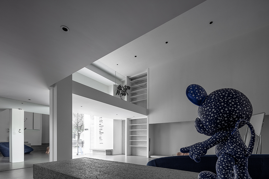 柯桥 NIKO 买手店 | 流动的白色盒子,时尚仪式感空间-55