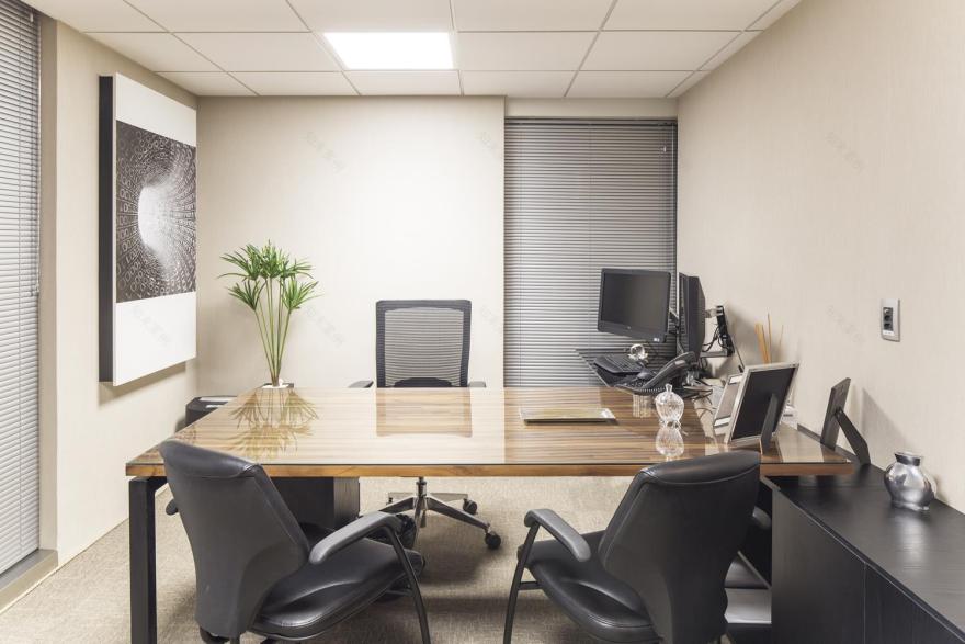 巴西 DF 商业建筑 | 玻璃之魅,2012-2013 年最新设计-1