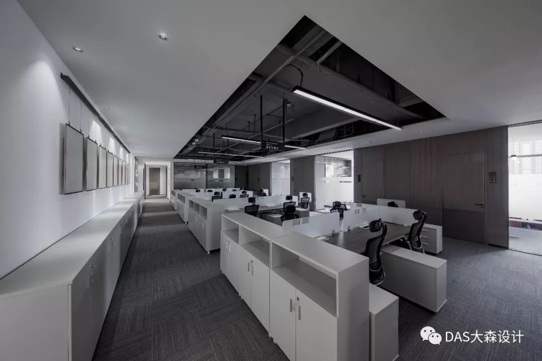 金地代建总部办公——现代精致的科学筑家空间-8