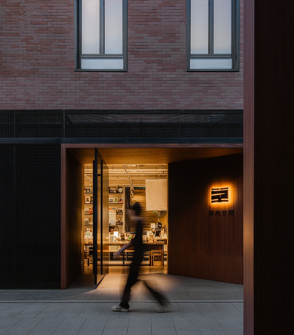 北京檀谷单向空间及十三邀小酒馆丨中国北京丨BUZZ庄子玉工作室-60