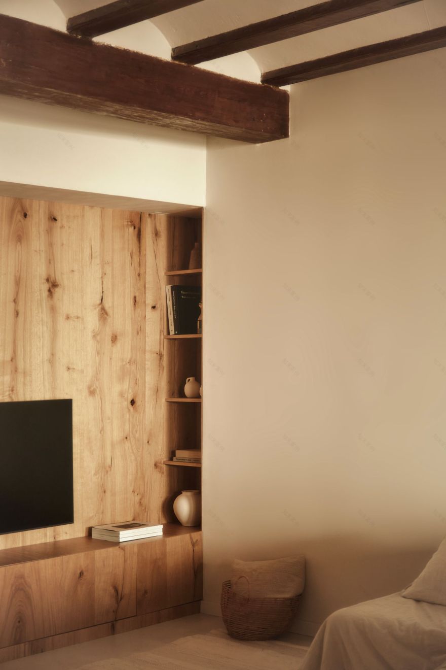 瓦伦西亚排屋改现代避难所住宅丨西班牙-14