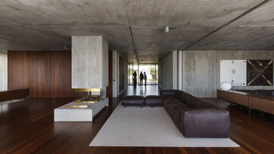 美丽华的庭院住宅丨葡萄牙丨João Pedro Serodio-3