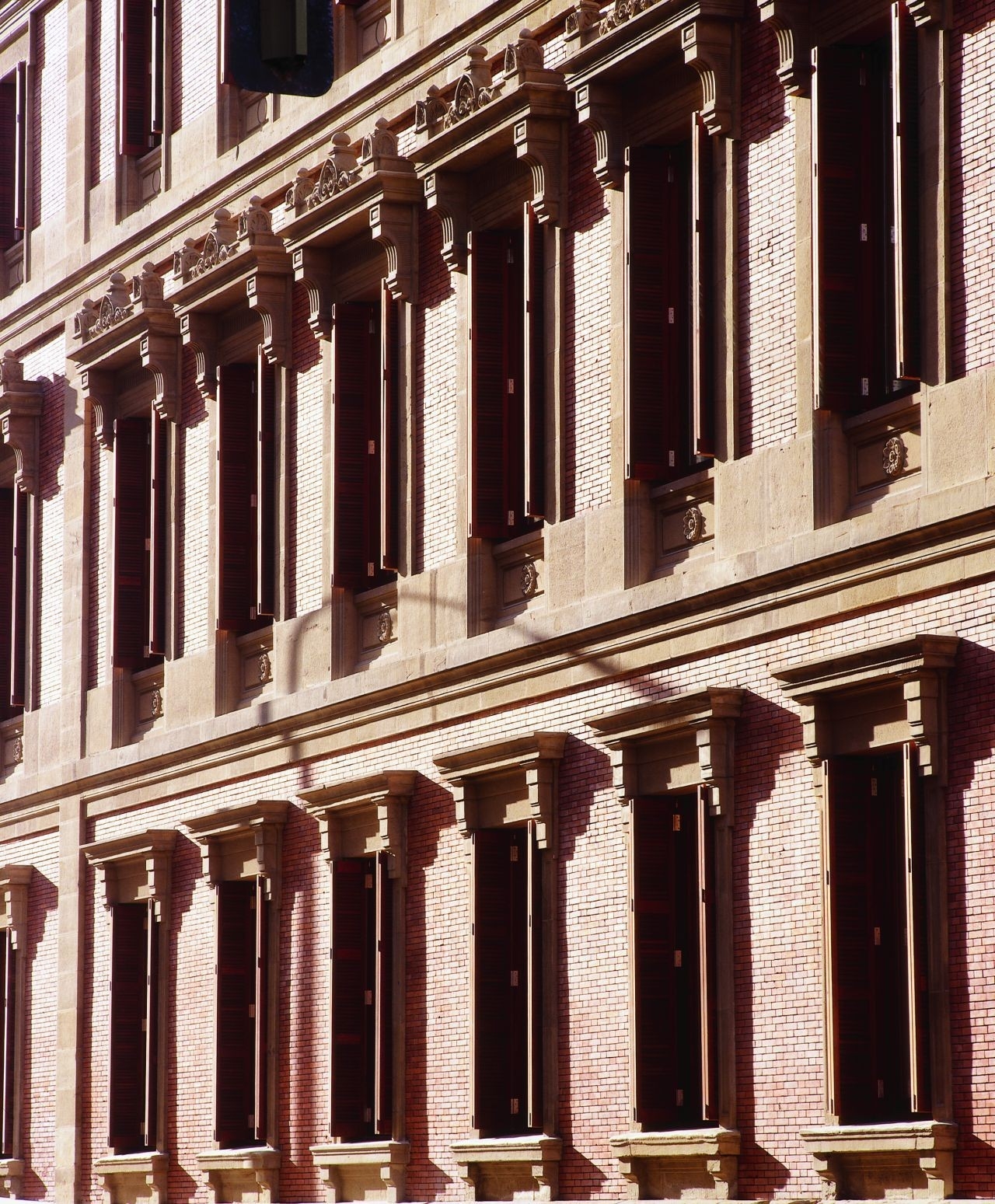 西班牙纳瓦拉地区农村住宅改造设计-19