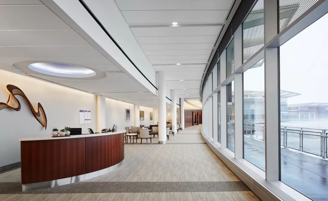 森林湖医院 · 自然与人文共生的医疗空间设计丨PC&P-38