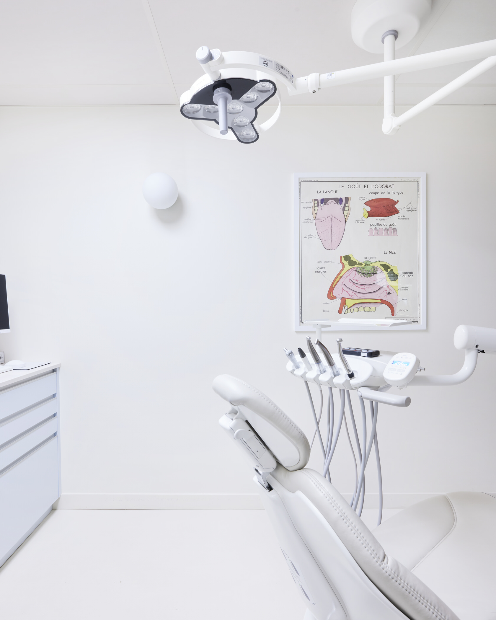 Drab to Fab:法国雷恩的牙科诊所丨Studio Idya-32