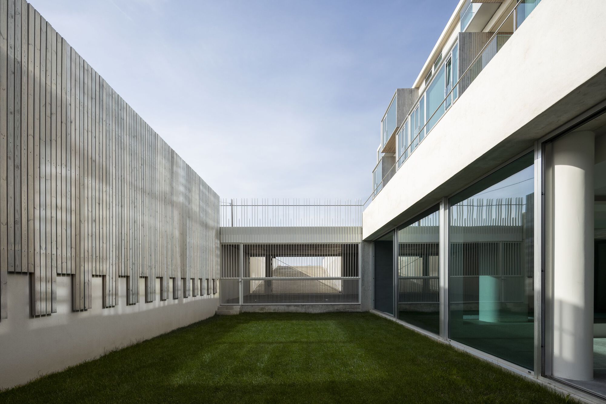 奥里宗特公寓丨葡萄牙丨RVdM Arquitectos-12