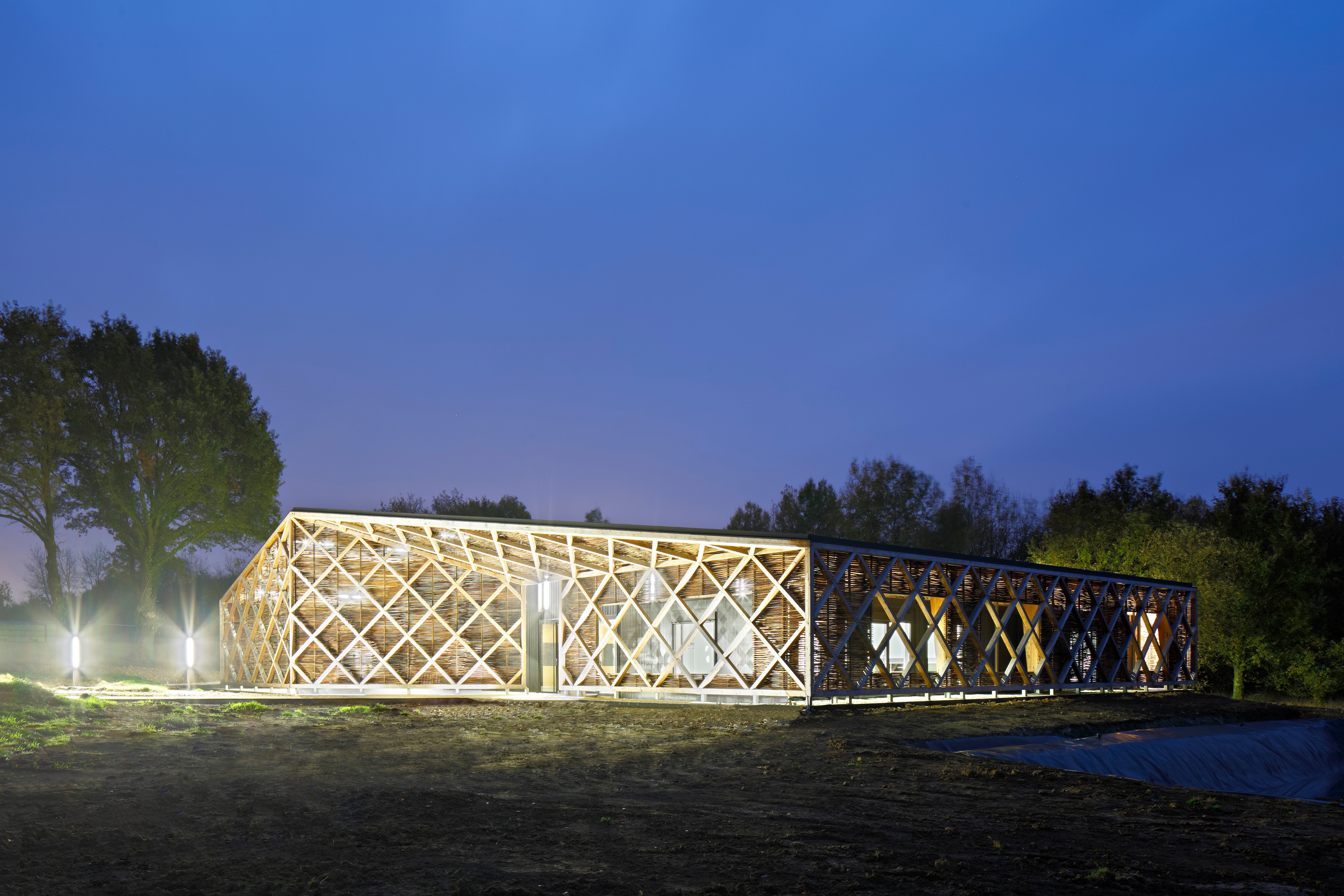 校园绿意 · 蔬菜加工车间与教学结合的设计-78